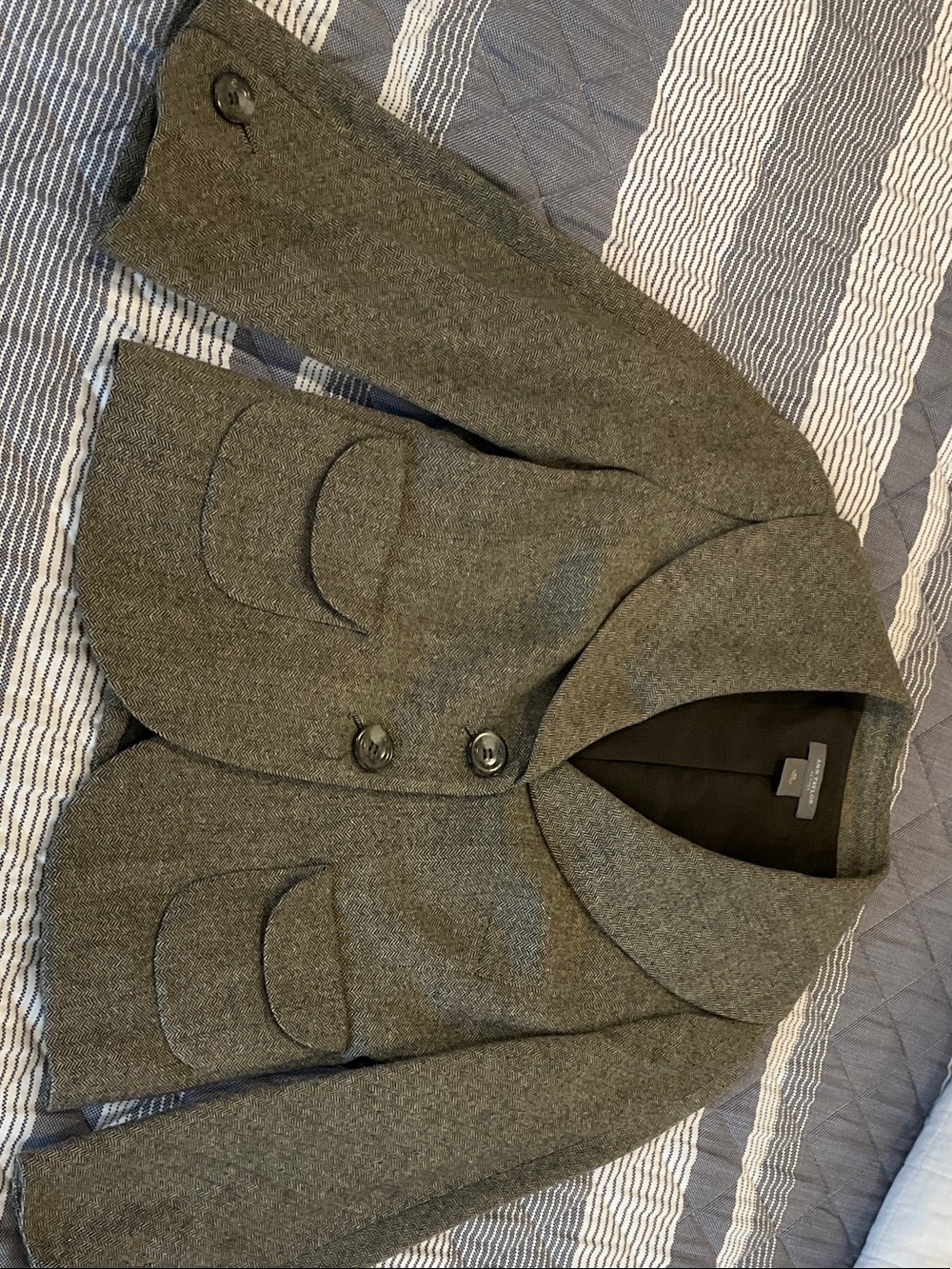 Ann Taylor Gray Cropped Wool-Blend Blazer